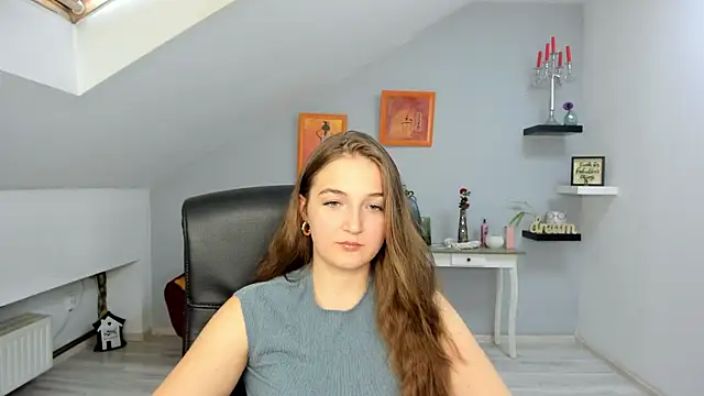 Snapshot of AnneWilsonn chatting on November 11, 12:33 pm AnneWilsonn online show from November 11, 12:33 pm