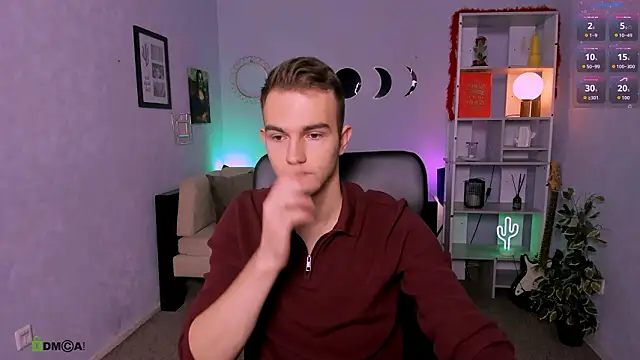 astren villo online show from March 6, 6:41 am