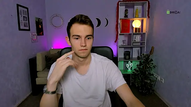 astren villo online show from March 25, 1:10 pm