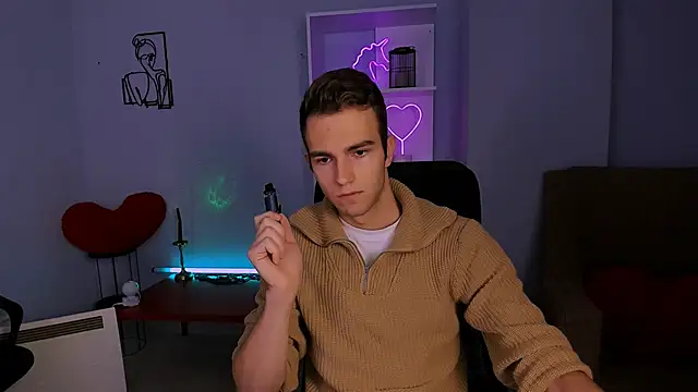 astren villo online show from November 25, 6:58 am