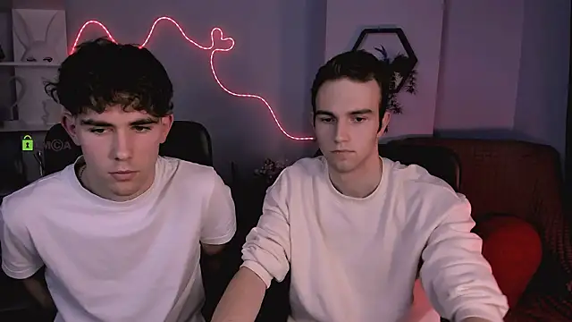 astren villo online show from February 2, 1:54 pm