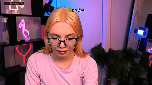 sendi cais online show from December 17, 12:32 pm