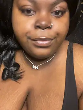 TheChubbySiren online show from February 5, 2:57 pm