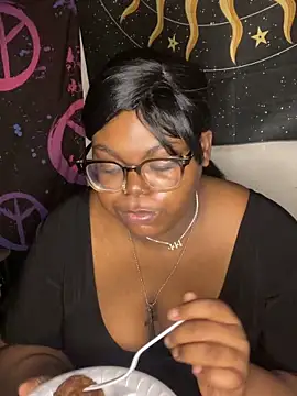 TheChubbySiren online show from March 13, 2:38 am
