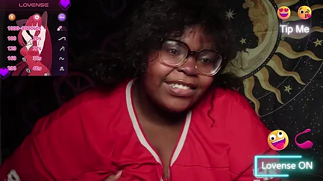 TheChubbySiren online show from December 19, 11:12 am