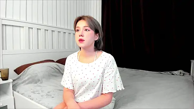 AlisiaEthen online show from October 20, 5:13 pm