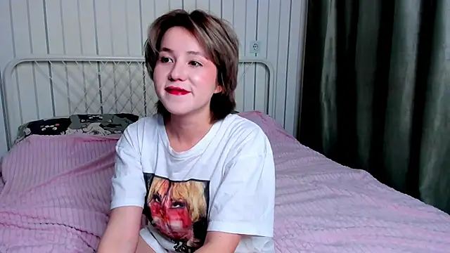 AlisiaEthen online show from October 23, 8:29 pm