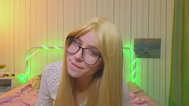 AlisiaEthen online show from November 24, 8:42 pm