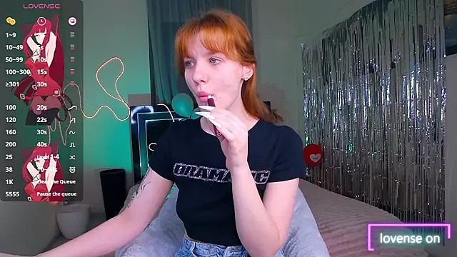 MeganNewCat online show from March 30, 8:43 pm