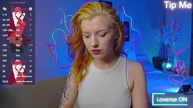 MeganNewCat online show from June 1, 7:24 pm