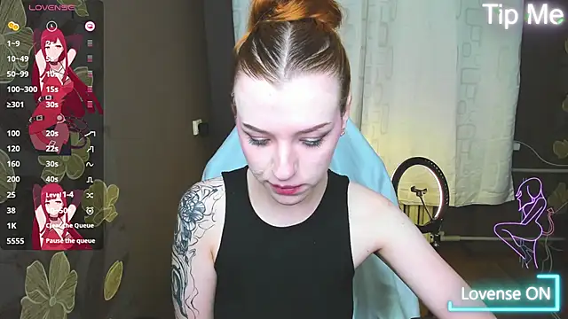 MeganNewCat online show from May 9, 7:50 pm