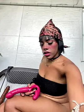 NovaFoxx online show from October 27, 3:24 pm