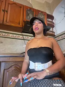 NovaFoxx online show from December 4, 3:33 pm