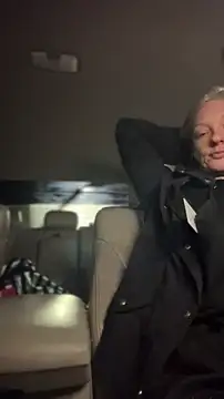 queenkelly1234 online show from January 10, 7:15 am