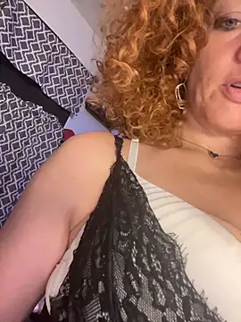 queenkelly1234 online show from November 15, 12:31 pm