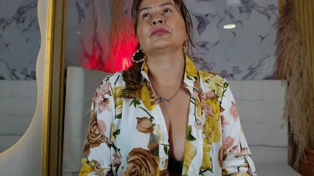  Pamelamilf online show from November 27, 6:19 pm