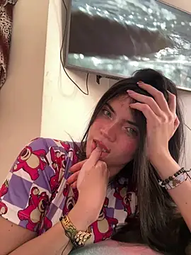 PamelaJonsom  online show from March 6, 8:04 pm