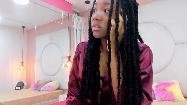 Snapshot of Madisson_Brooke chatting on November 12, 7:40 pm Madisson Brooke online show from November 12, 7:40 pm