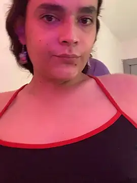 Snapshot of La-Gatiita-trans chatting on October 25, 1:34 pm La-Gatiita-trans online show from October 25, 1:34 pm