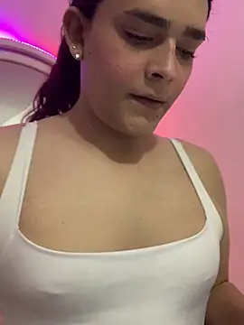 La-Gatiita-trans online show from January 17, 3:32 am