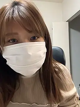 Snapshot of ichika_2_ chatting on May 6, 10:41 am ichika 2 online show from May 6, 10:41 am