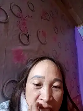 Manni john online show from November 29, 2:06 pm