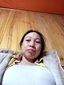 Snapshot of Manni_john chatting on February 20, 8:27 am Manni john online show from February 20, 8:27 am