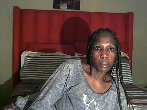 AfroGodesss123 online show from June 24, 4:05 pm