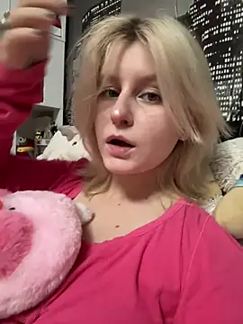 BonnyeBoom online show from February 4, 3:18 pm