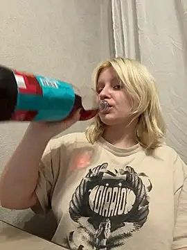 BonnyeBoom online show from February 25, 3:34 pm