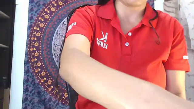 Lucyy Naugthy online show from January 15, 12:58 am