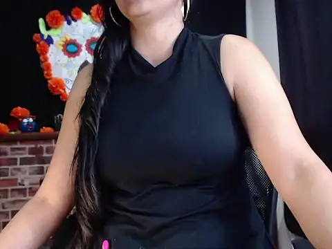 Snapshot of Lucyy_Naugthy chatting on November 17, 1:26 pm Lucyy Naugthy online show from November 17, 1:26 pm