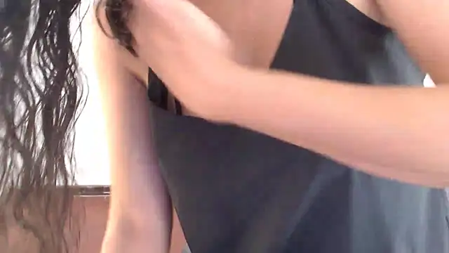 Lucyy Naugthy online show from April 8, 1:56 pm