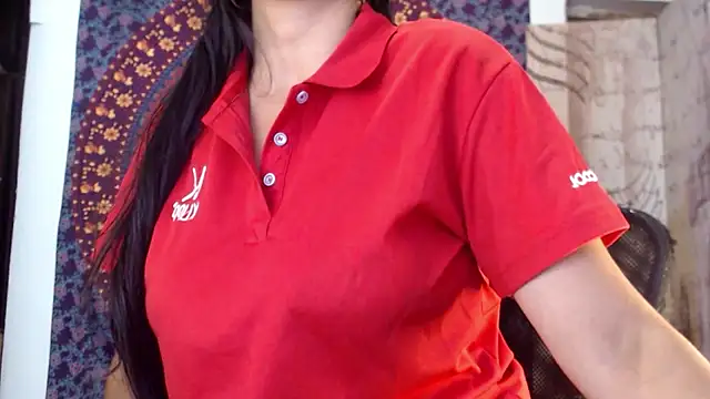 Lucyy Naugthy online show from January 17, 1:53 am