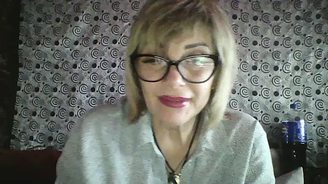 Lia Ray online show from November 30, 8:09 pm