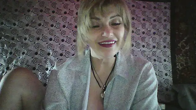 Lia Ray online show from December 20, 9:17 pm