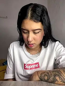 cristalxxx hott online show from November 15, 3:27 pm