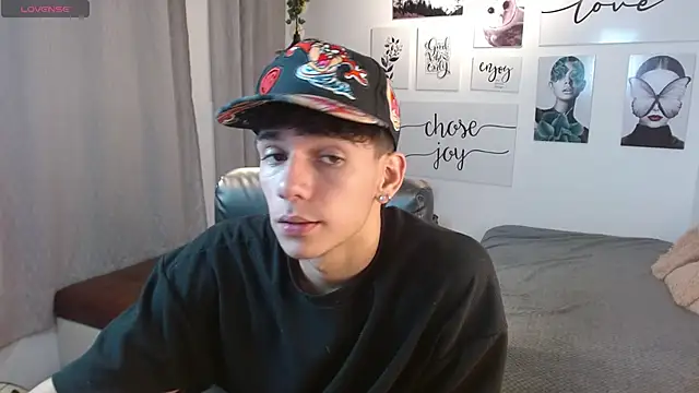 AmethystShadow17 online show from November 7, 5:50 pm