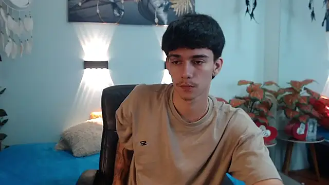 AmethystShadow17 online show from April 9, 9:21 pm