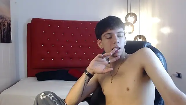 AmethystShadow17 online show from March 24, 8:53 pm