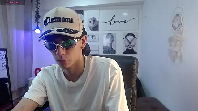 AmethystShadow17 online show from February 6, 7:43 pm