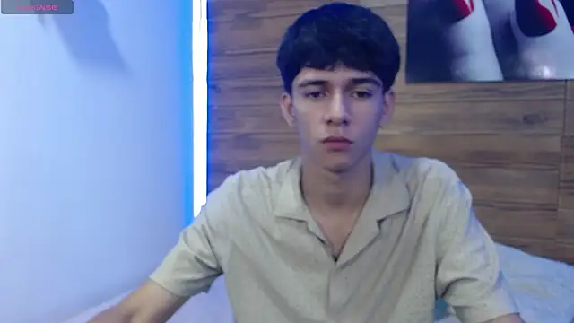 AmethystShadow17 online show from October 18, 1:02 pm