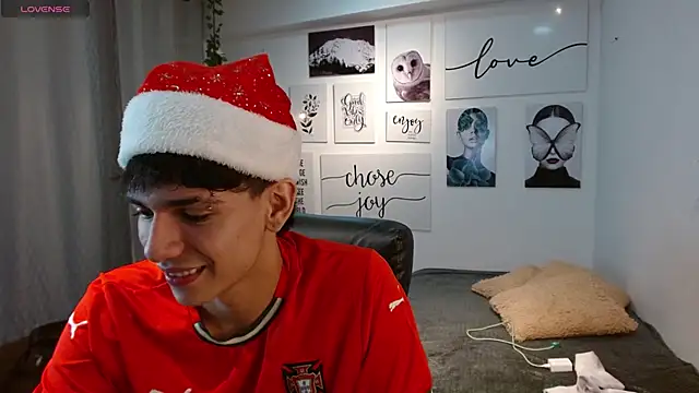 AmethystShadow17 online show from December 5, 5:00 pm