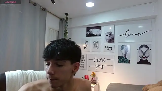 AmethystShadow17 online show from November 15, 5:06 pm