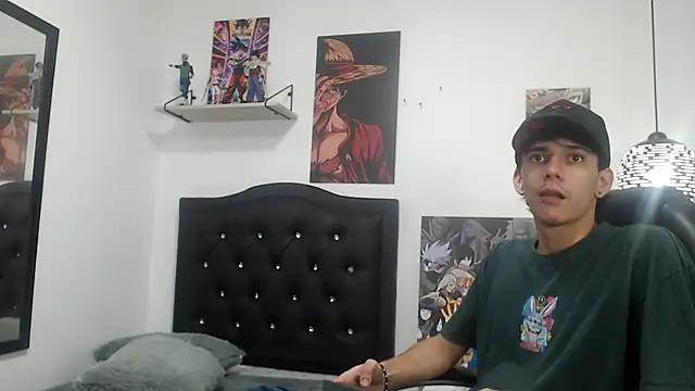 AmethystShadow17 online show from May 24, 5:29 am