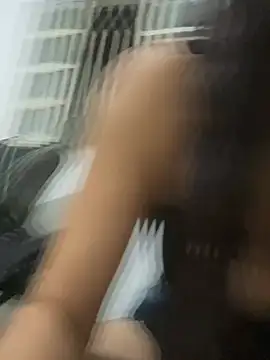 Kiiroh8 online show from April 18, 5:32 am