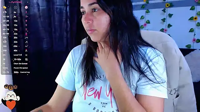 Snapshot of HaannaAGT chatting on October 15, 3:53 pm HaannaAGT online show from October 15, 3:53 pm
