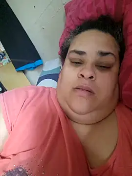 Snapshot of BigBusty_VoluptuousMilfX chatting on October 30, 1:31 pm BigBusty VoluptuousMilfX online show from October 30, 1:31 pm