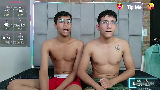 Desire4Duo online show from January 11, 9:22 pm