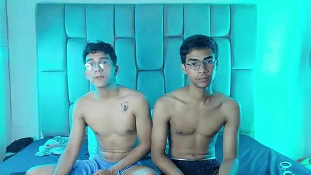 Desire4Duo online show from February 28, 3:44 pm